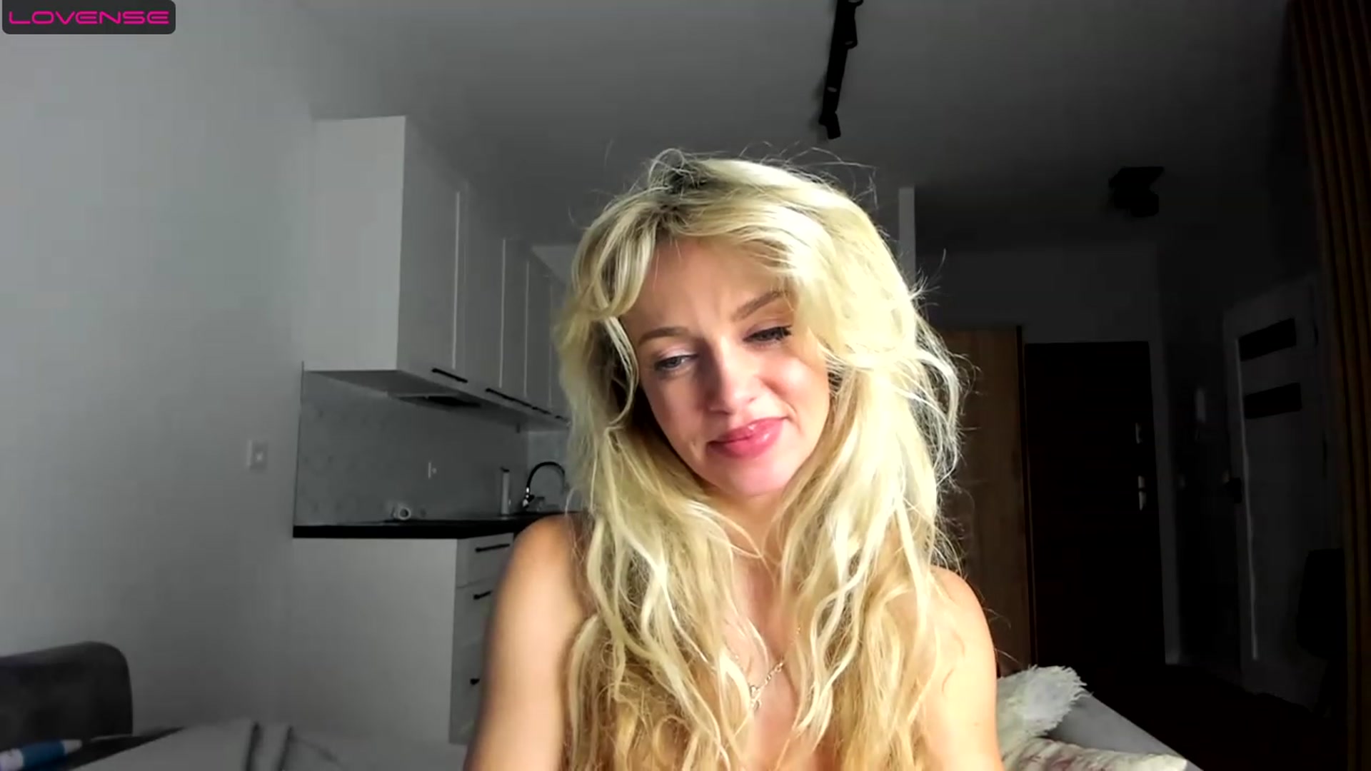 Gallery image thumbnail from Nadyasoft's myfreecams stream on, 07/27/2023, 16:06 image 5 of 20