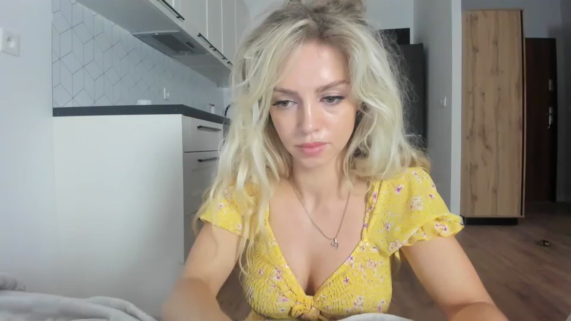 Gallery image thumbnail from Nadyasoft's myfreecams stream on, 07/29/2023, 12:10 image 2 of 20