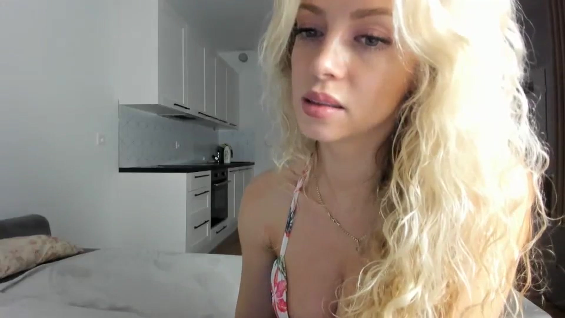 Gallery image thumbnail from Nadyasoft's myfreecams stream on, 08/16/2023, 16:37 image 4 of 20