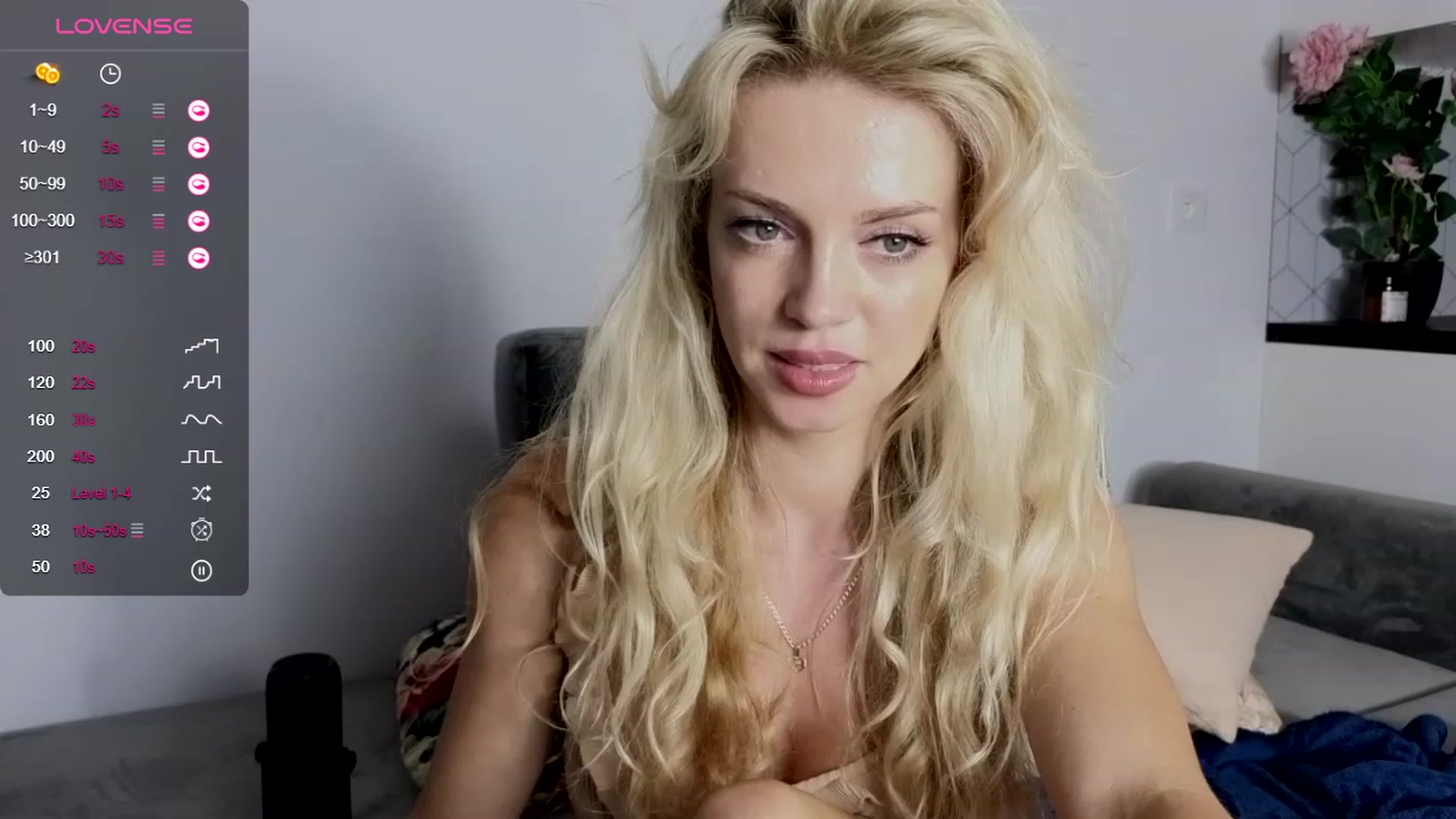 Gallery image thumbnail from Nadyasoft's myfreecams stream on, 09/11/2023, 14:32 image 5 of 20