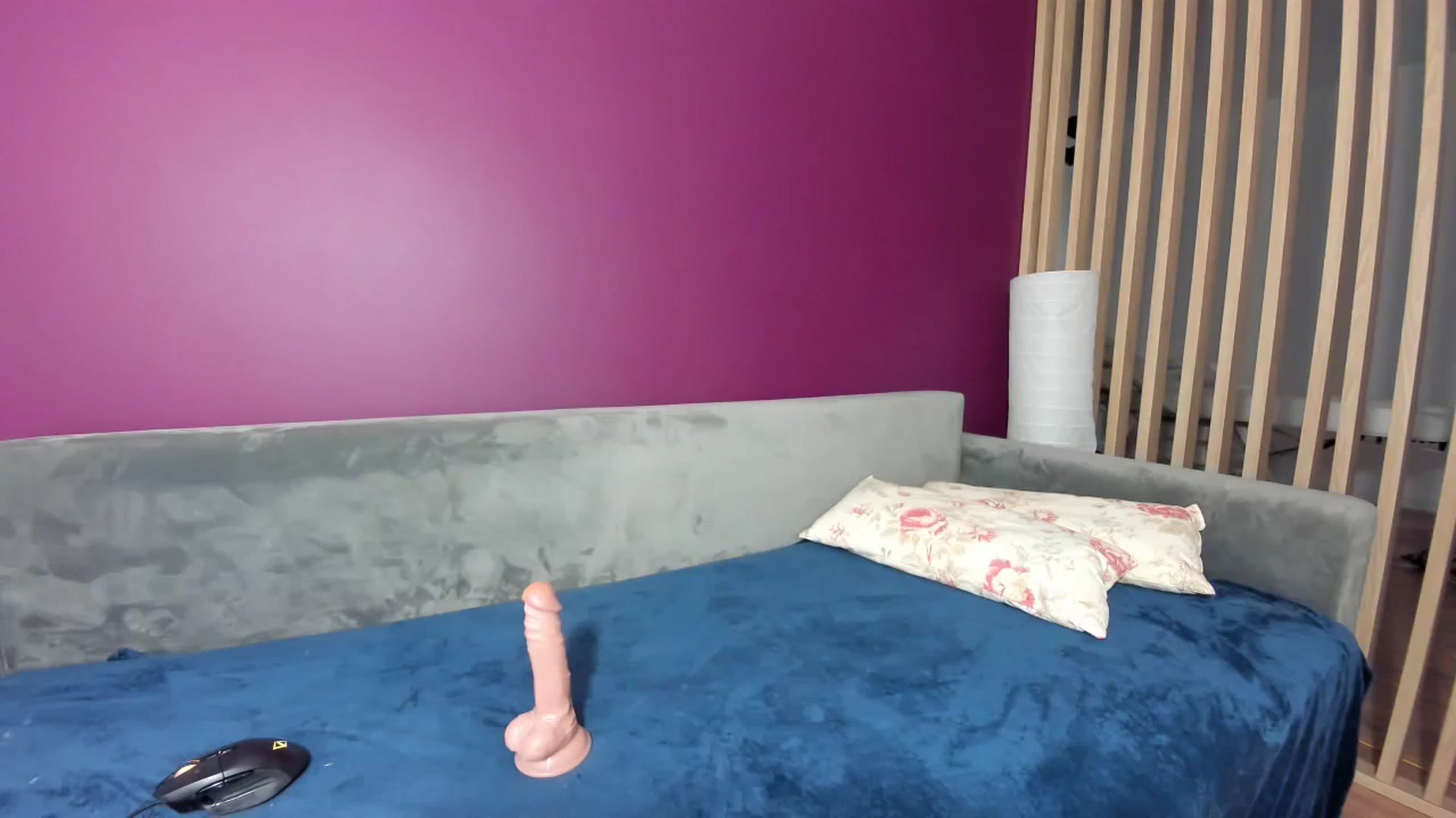 Gallery image thumbnail from Nadyasoft's myfreecams stream on, 10/11/2023, 15:21 image 8 of 20