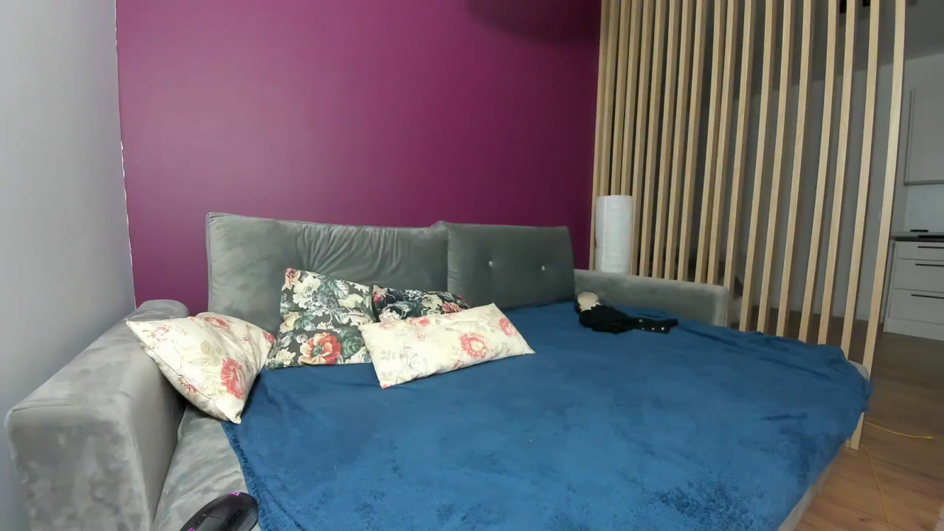 Gallery image thumbnail from Nadyasoft's myfreecams stream on, 10/19/2023, 17:58 image 3 of 20
