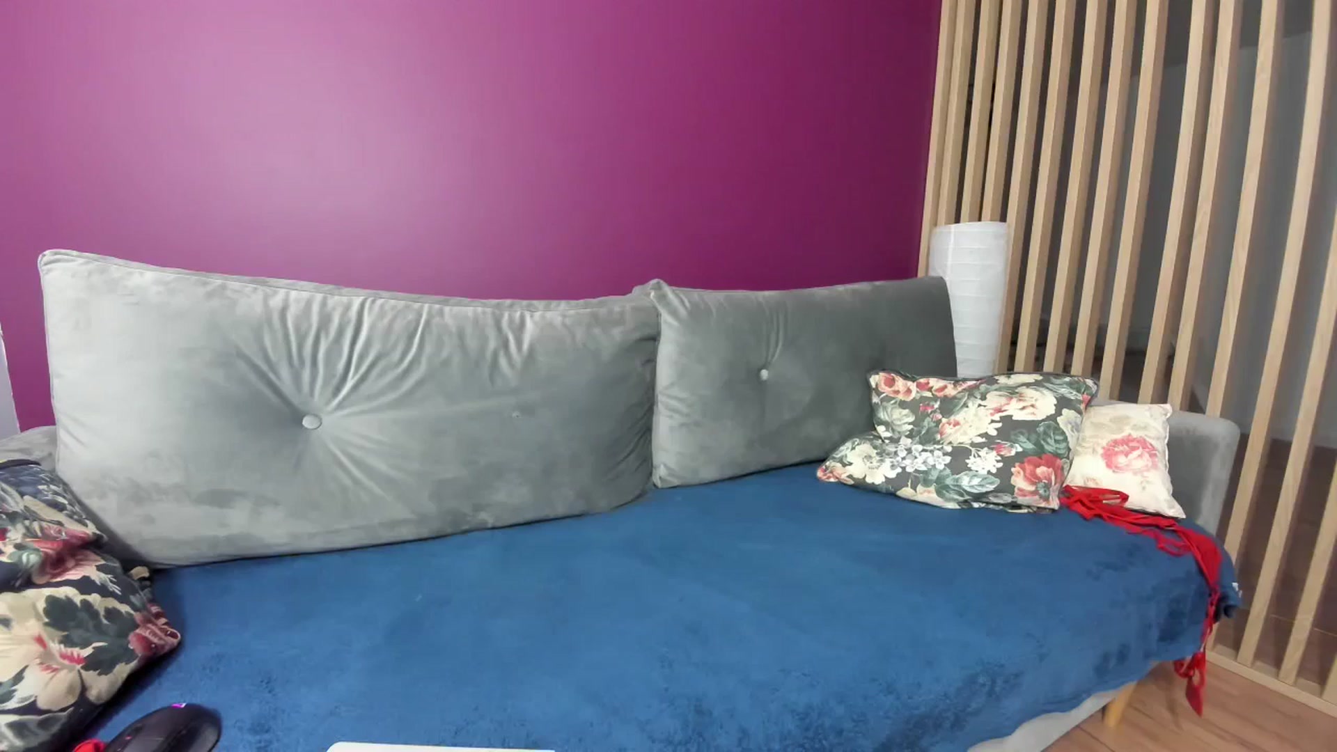 Gallery image thumbnail from Nadyasoft's myfreecams stream on, 10/20/2023, 17:04 image 16 of 20