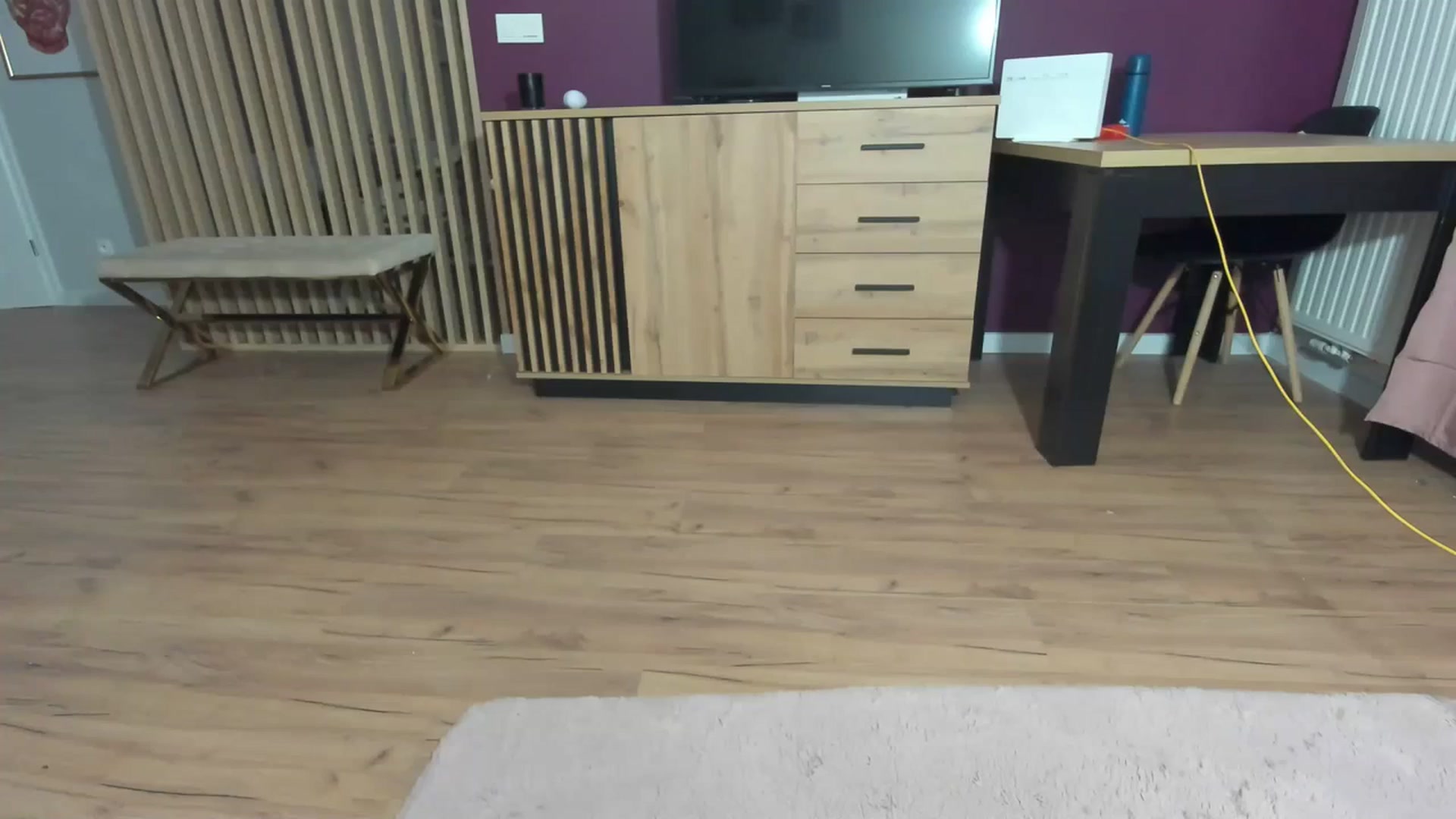 Gallery image thumbnail from Nadyasoft's myfreecams stream on, 11/21/2023, 17:02 image 12 of 20