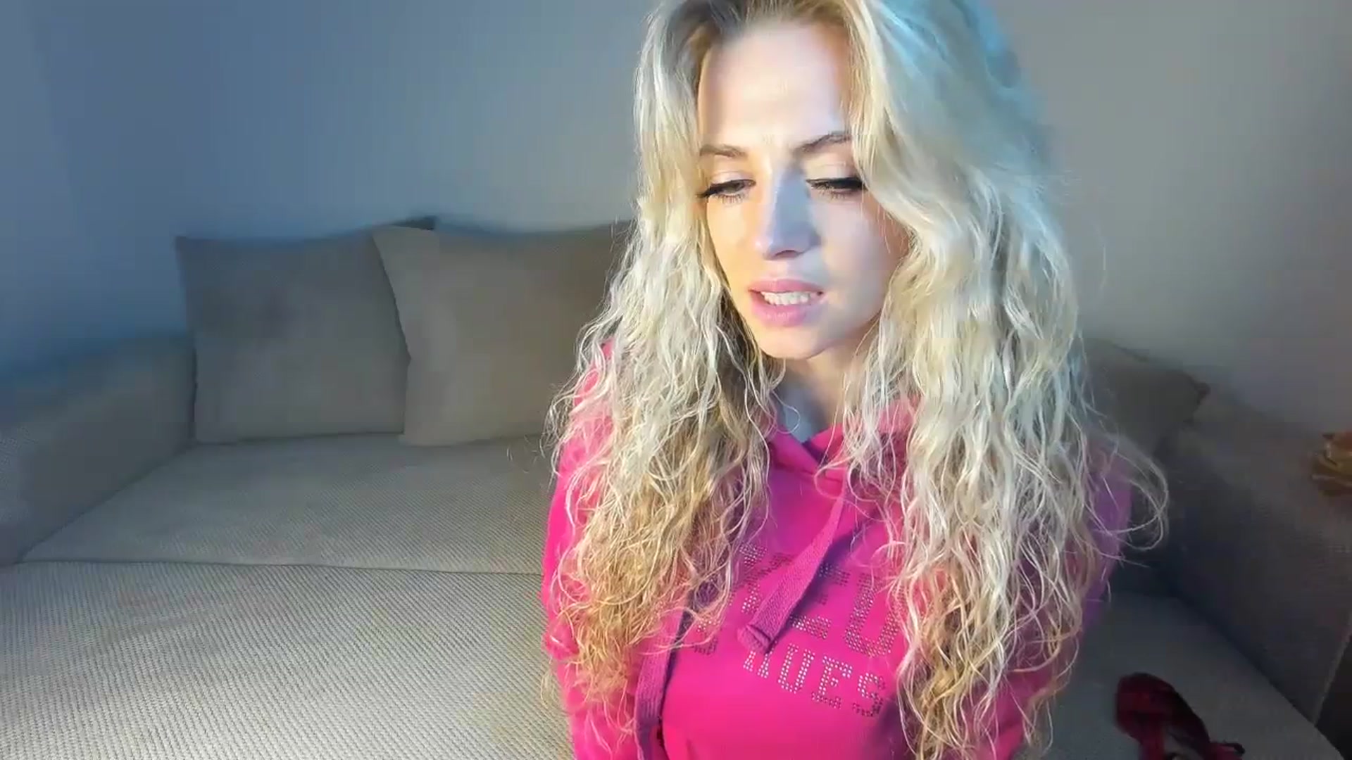 Gallery image thumbnail from Nadyasoft's myfreecams stream on, 01/17/2024, 15:35 image 19 of 20