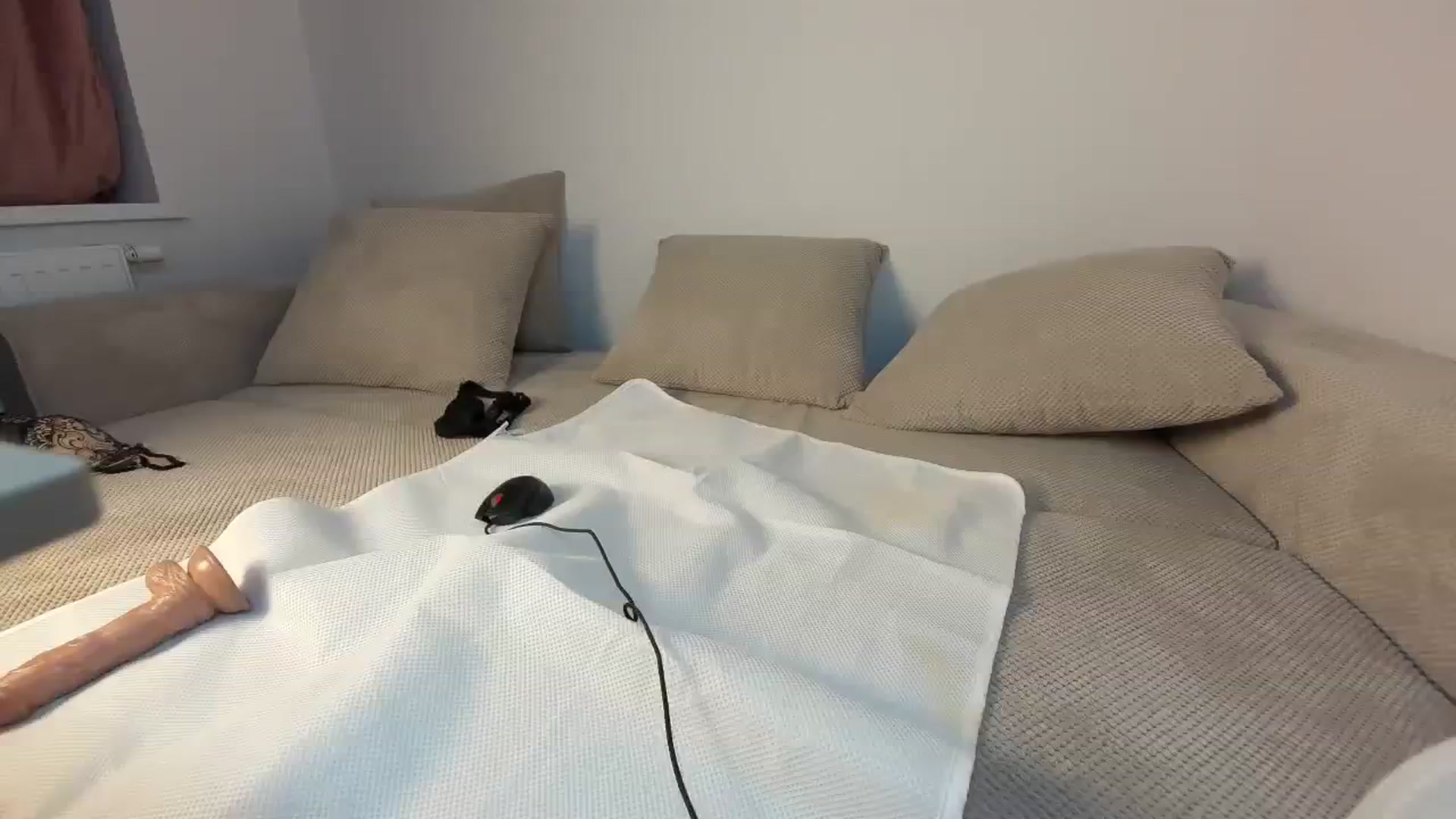 Gallery image thumbnail from Nadyasoft's myfreecams stream on, 01/31/2024, 18:30 image 1 of 20