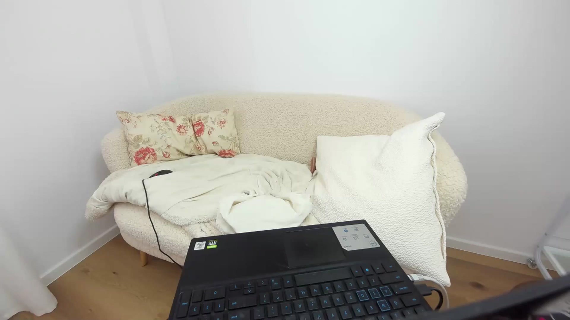 Gallery image thumbnail from Nadyasoft's myfreecams stream on, 04/25/2024, 11:30 image 3 of 20