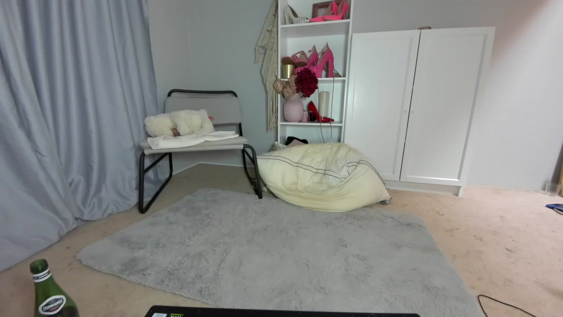 Gallery image thumbnail from Nadyasoft's myfreecams stream on, 08/02/2024, 13:32 image 17 of 20
