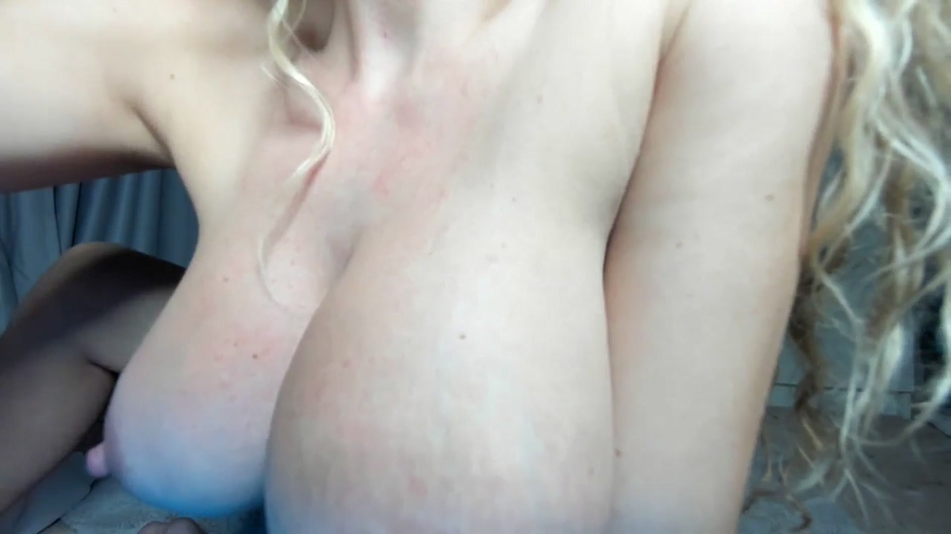 Gallery image thumbnail from Nadyasoft's myfreecams stream on, 08/13/2024, 22:18 image 8 of 20