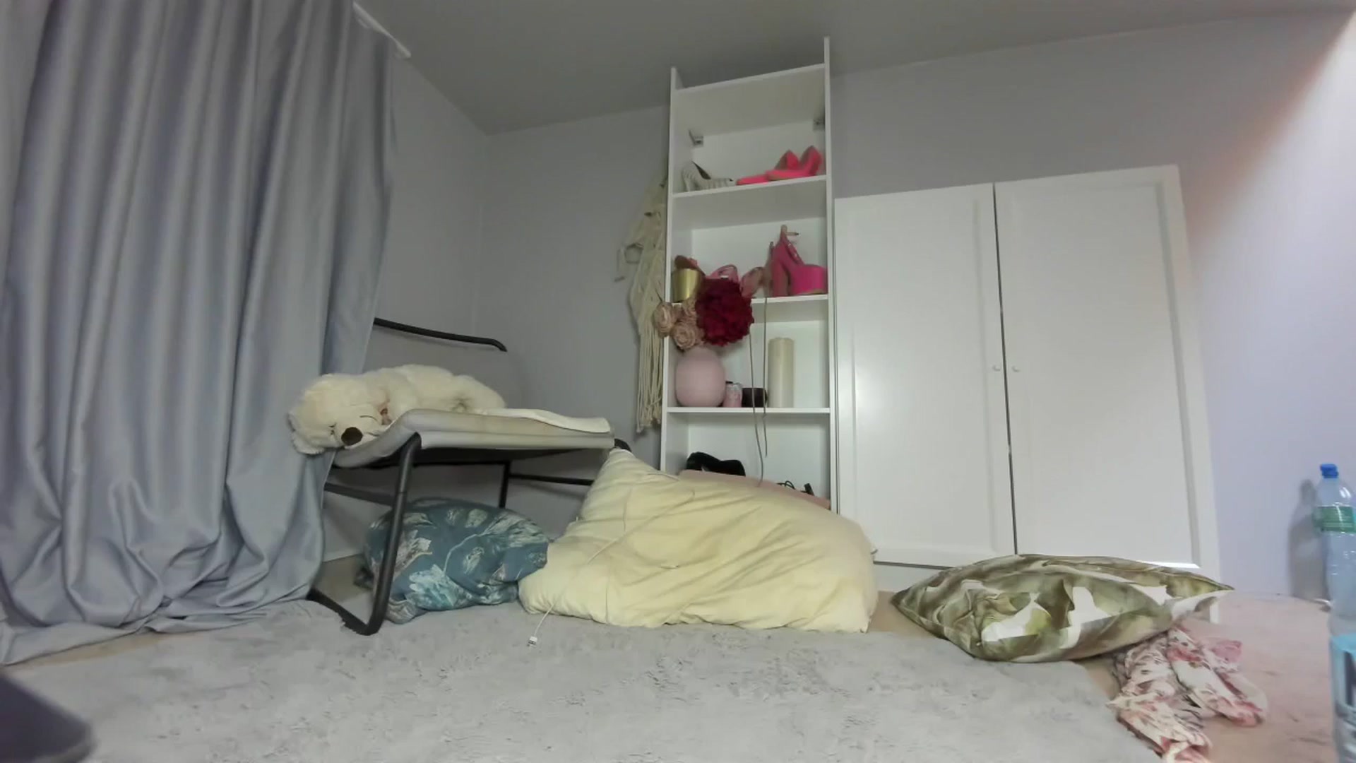 Gallery image thumbnail from Nadyasoft's myfreecams stream on, 08/21/2024, 14:33 image 15 of 20