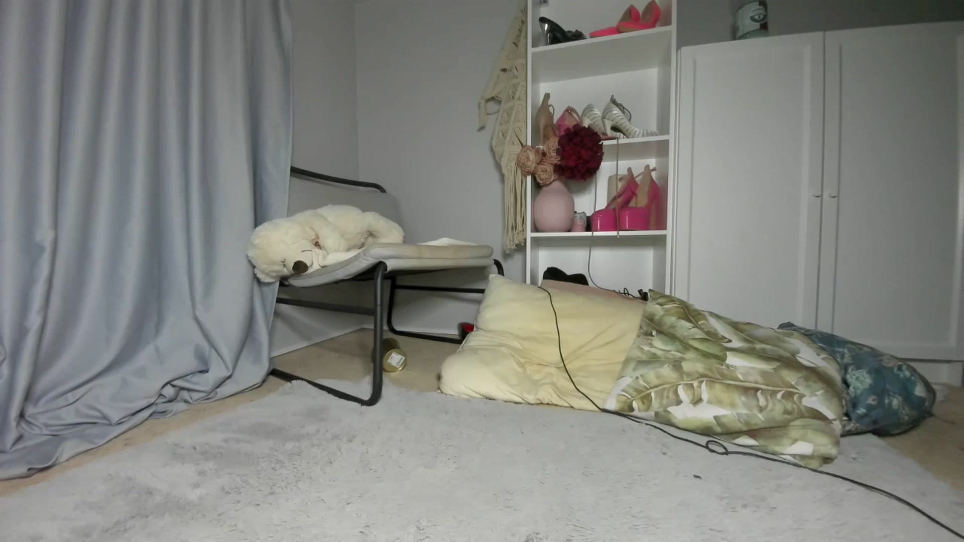 Gallery image thumbnail from Nadyasoft's myfreecams stream on, 08/30/2024, 18:04 image 8 of 20