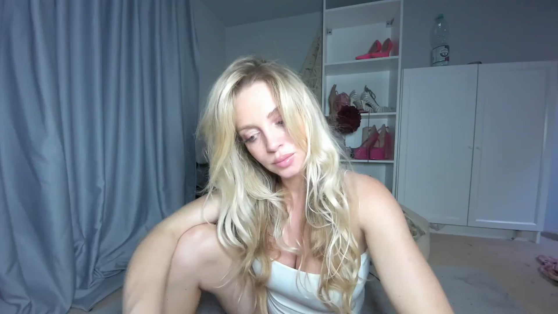 Gallery image thumbnail from Nadyasoft's myfreecams stream on, 09/05/2024, 15:31 image 16 of 20