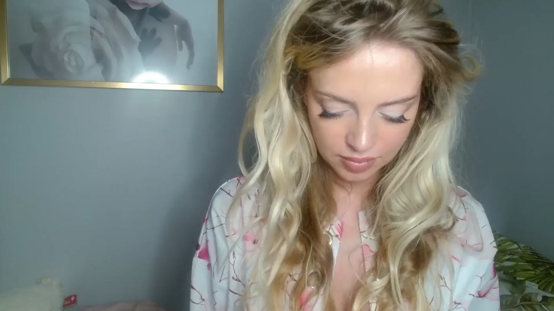 Gallery image thumbnail from Nadyasoft's myfreecams stream on, 10/11/2024, 12:57 image 13 of 20