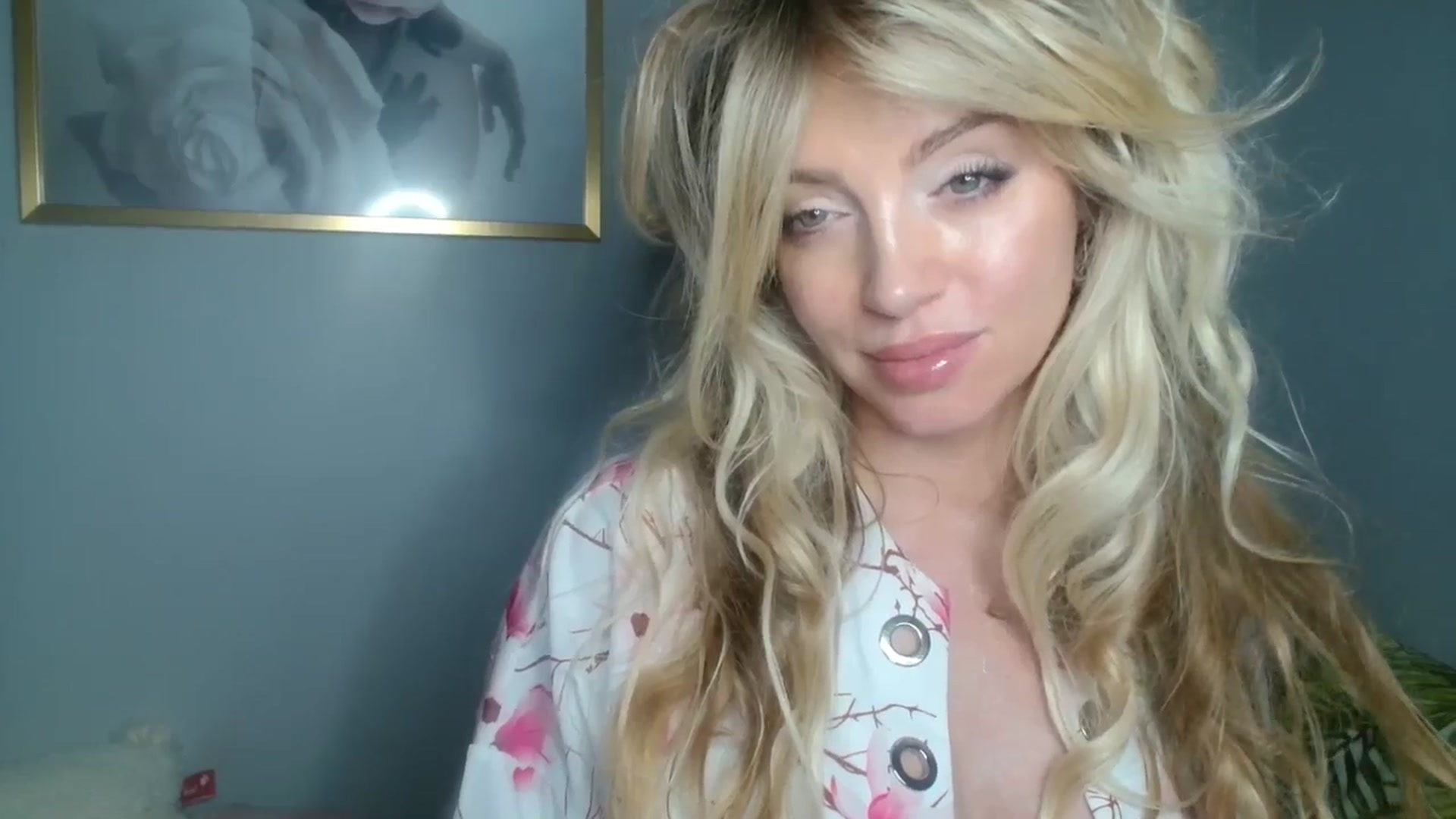 Gallery image thumbnail from Nadyasoft's myfreecams stream on, 10/11/2024, 13:20 image 5 of 20