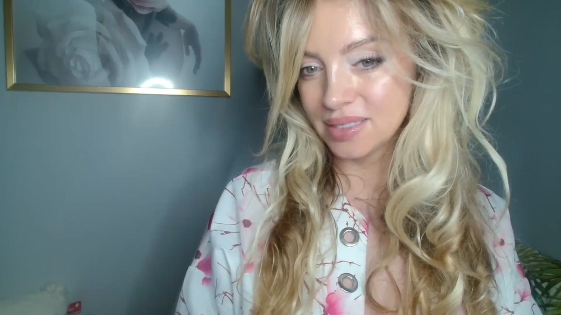 Gallery image thumbnail from Nadyasoft's myfreecams stream on, 10/11/2024, 13:20 image 4 of 20