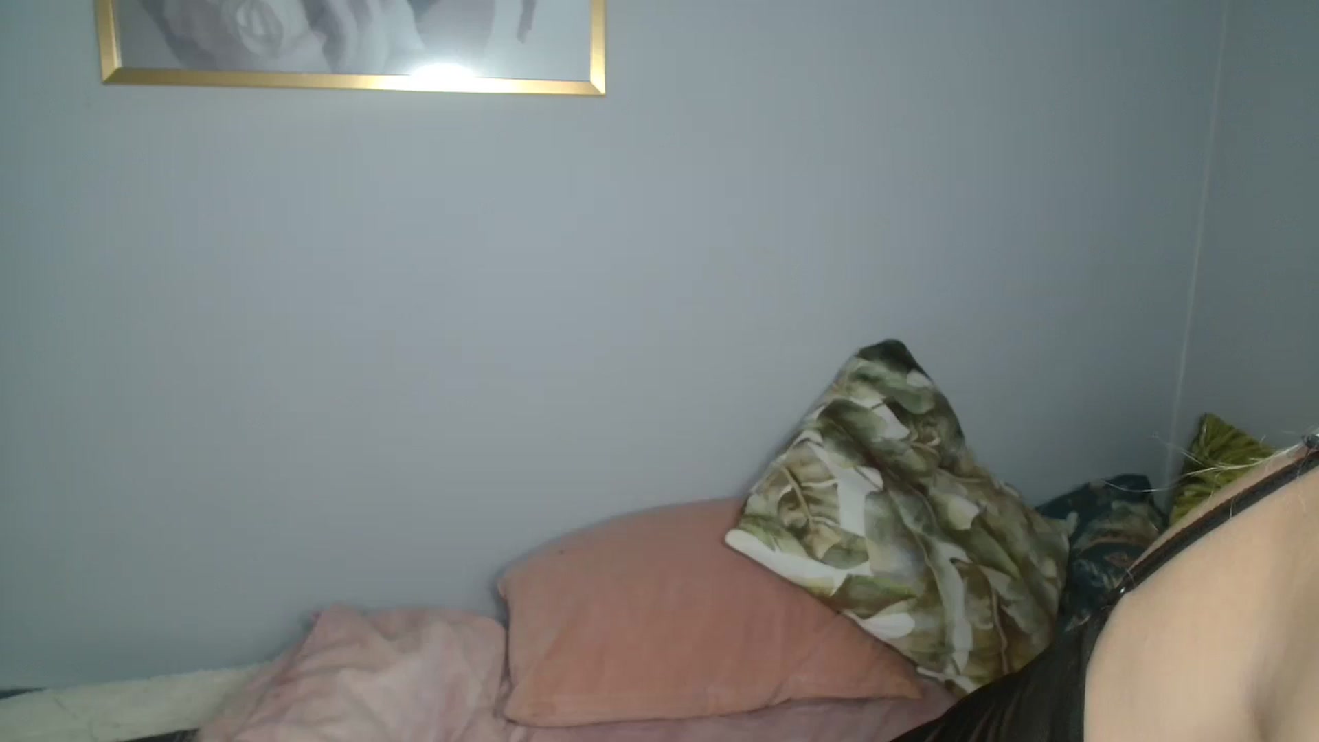 Gallery image thumbnail from Nadyasoft's myfreecams stream on, 10/13/2024, 11:35 image 12 of 20