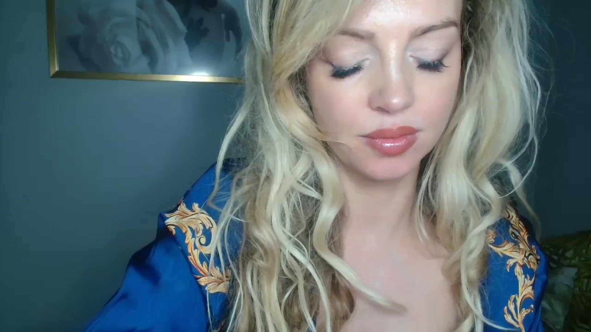 Gallery image thumbnail from Nadyasoft's myfreecams stream on, 10/13/2024, 15:04 image 3 of 20