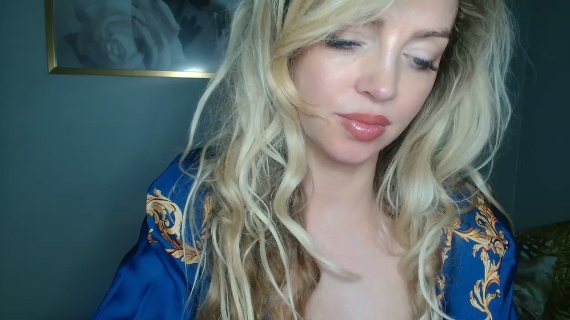 Gallery image thumbnail from Nadyasoft's myfreecams stream on, 10/13/2024, 15:04 image 5 of 20
