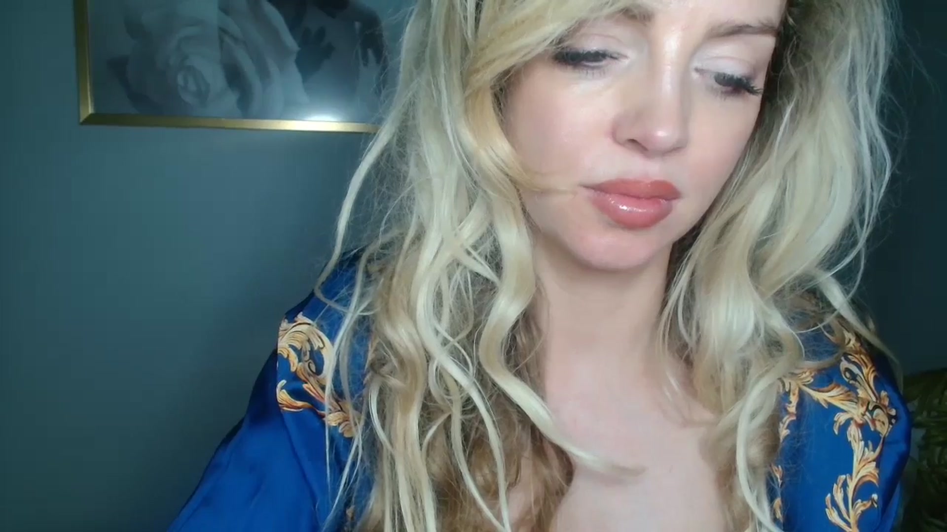Gallery image thumbnail from Nadyasoft's myfreecams stream on, 10/13/2024, 15:04 image 7 of 20
