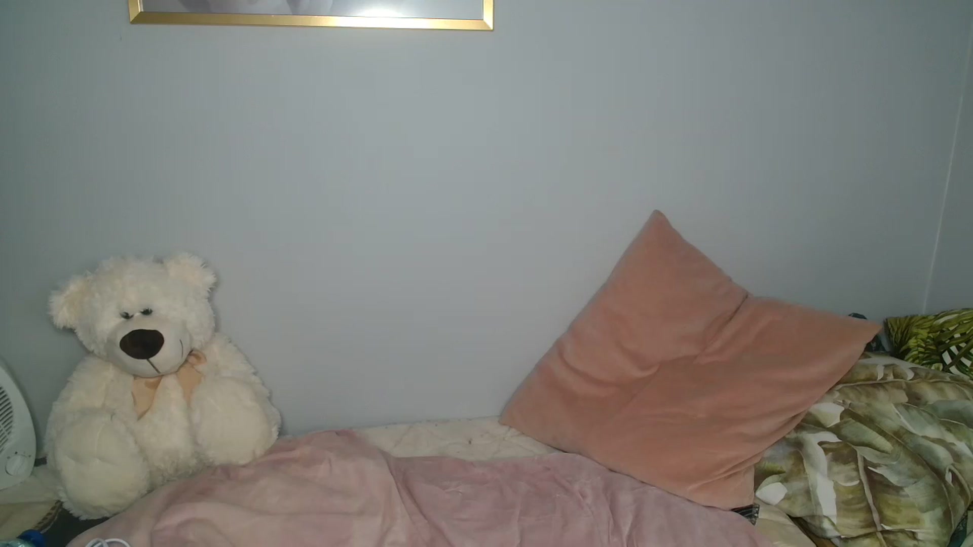 Gallery image thumbnail from Nadyasoft's myfreecams stream on, 10/15/2024, 13:46 image 8 of 20