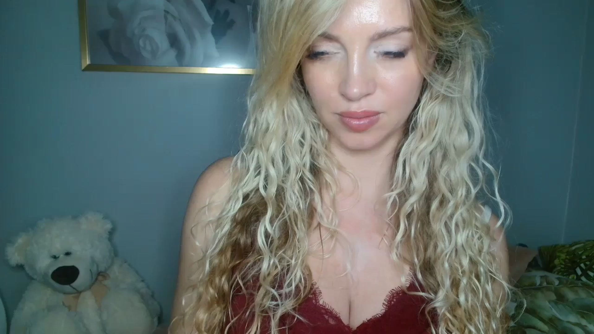 Gallery image thumbnail from Nadyasoft's myfreecams stream on, 10/15/2024, 14:58 image 10 of 20