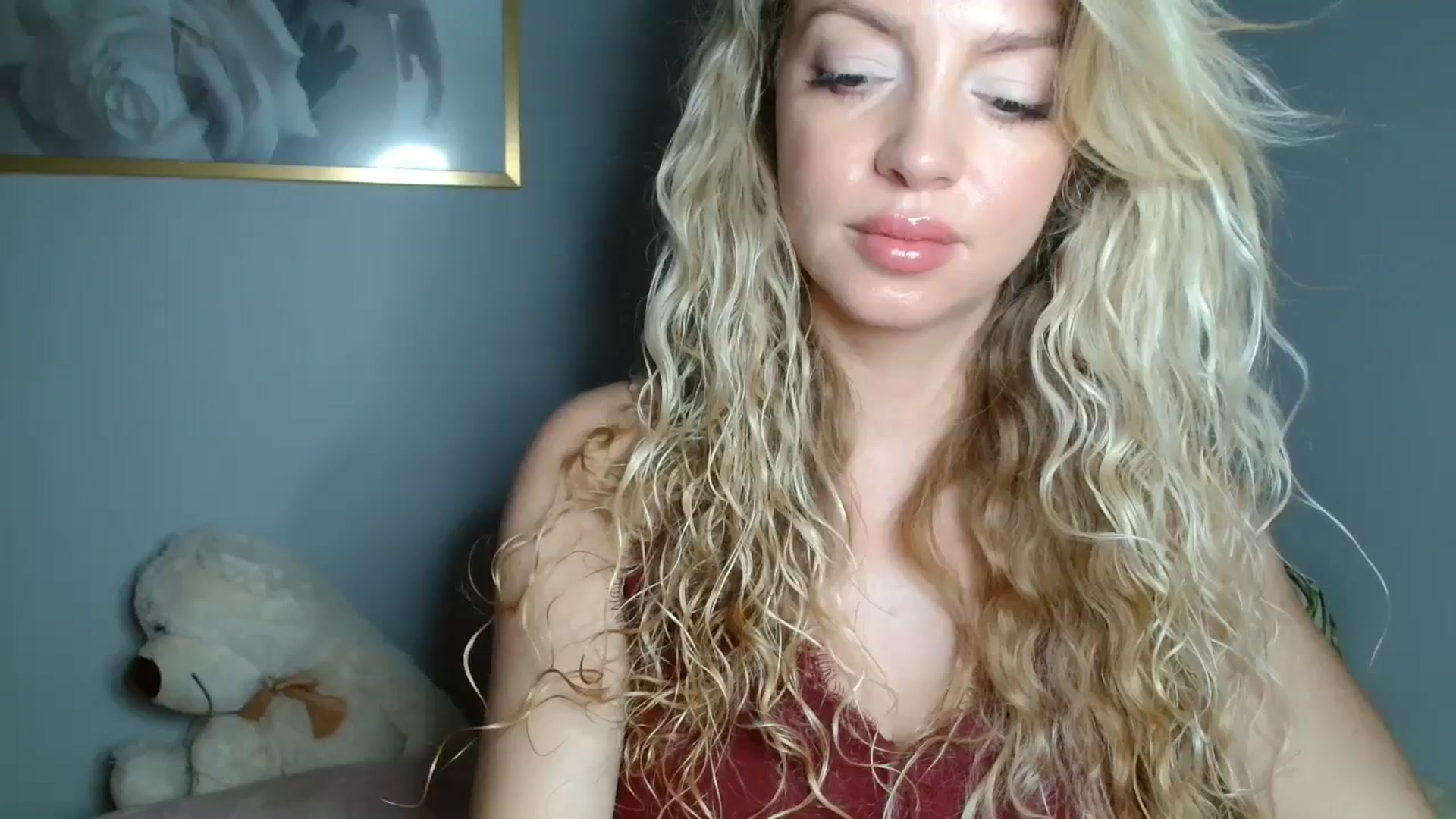 Gallery image thumbnail from Nadyasoft's myfreecams stream on, 10/18/2024, 10:26 image 1 of 20