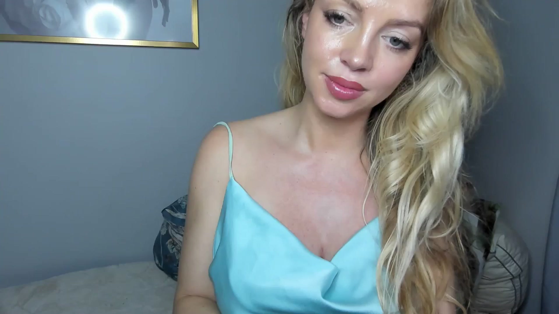 Gallery image thumbnail from Nadyasoft's myfreecams stream on, 10/29/2024, 15:36 image 7 of 20