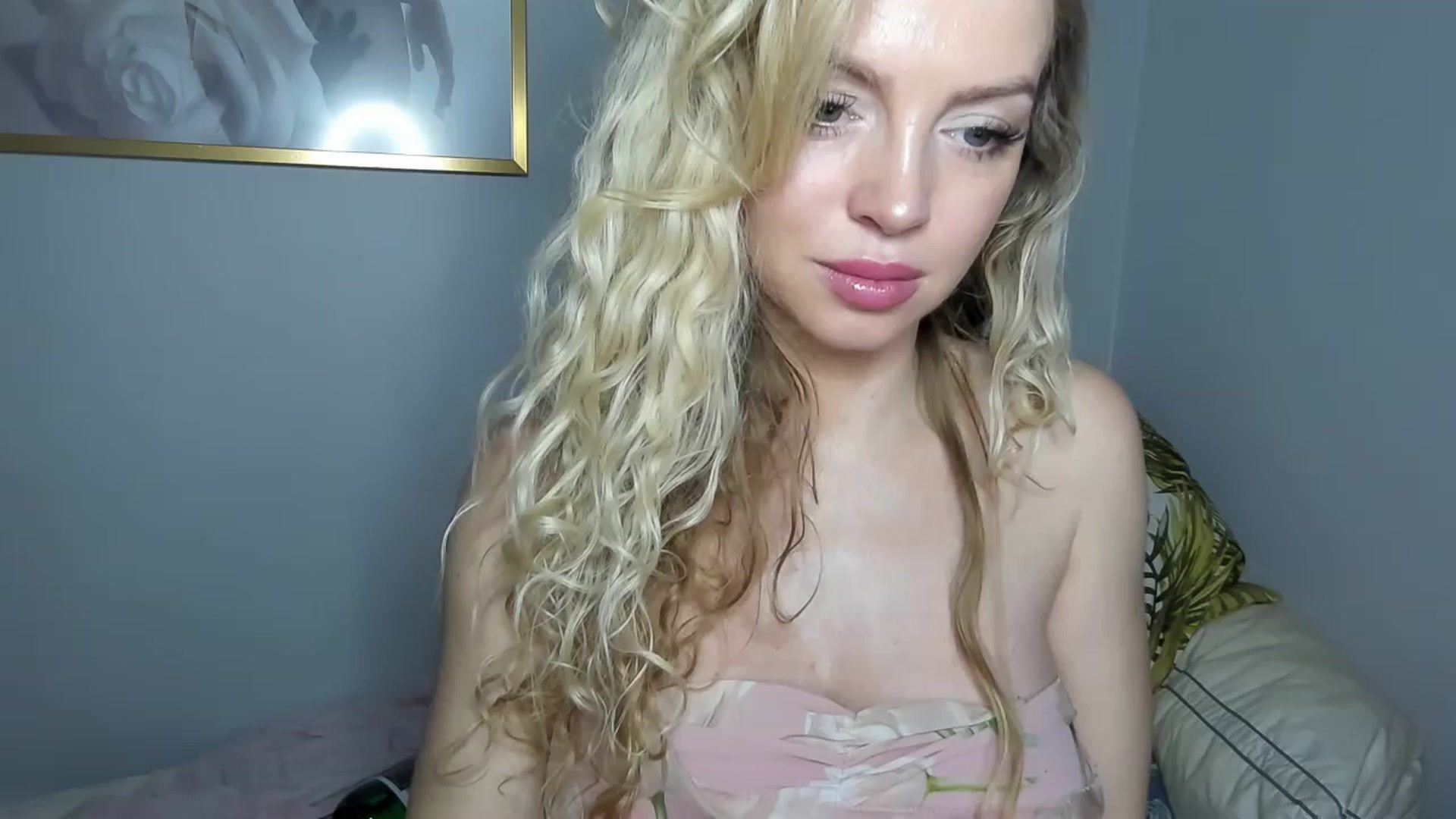 Gallery image thumbnail from Nadyasoft's myfreecams stream on, 11/07/2024, 13:04 image 4 of 20