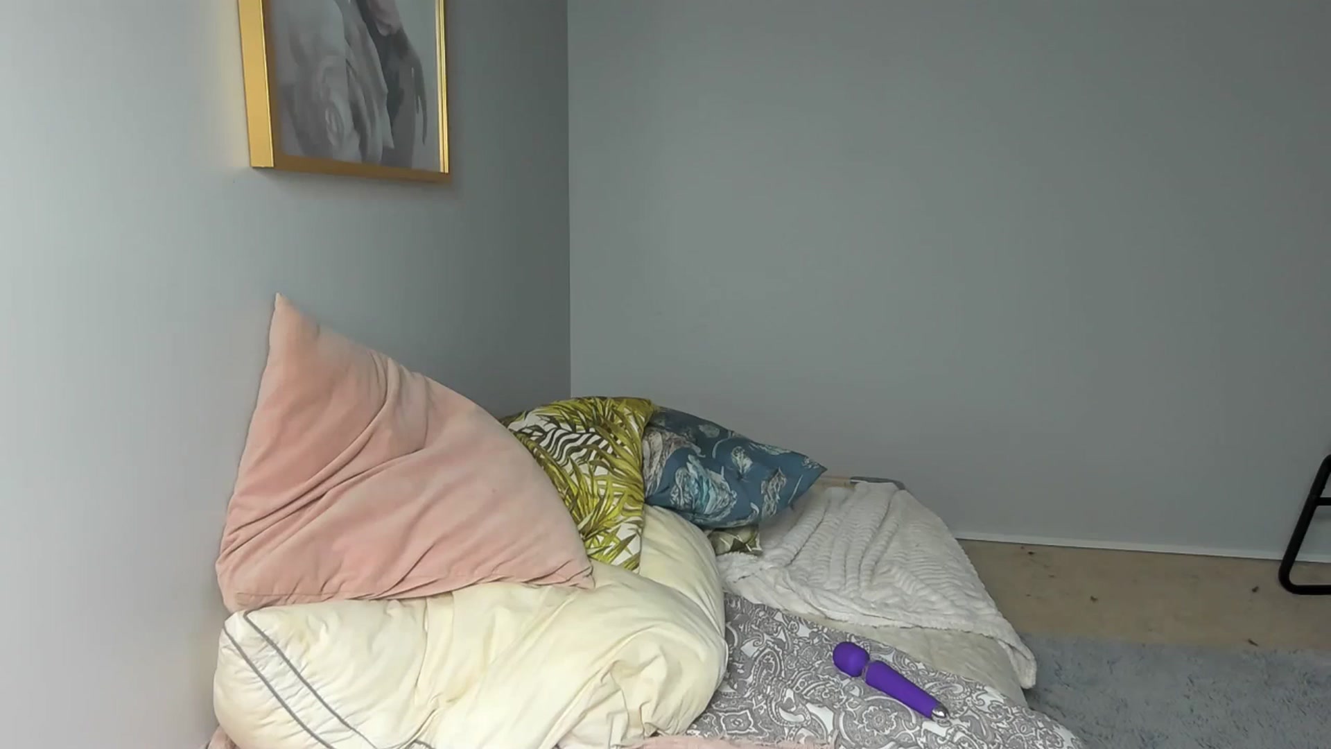 Gallery image thumbnail from Nadyasoft's myfreecams stream on, 01/02/2025, 14:38 image 10 of 20
