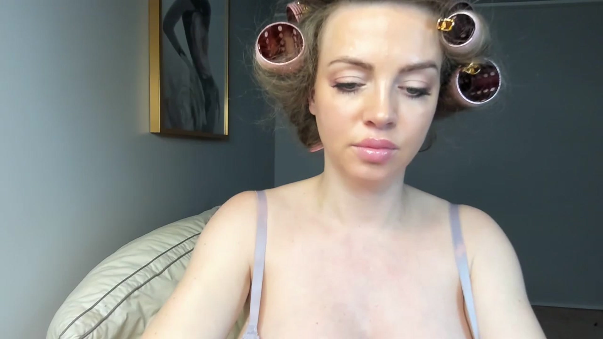 Gallery image thumbnail from Nadyasoft's myfreecams stream on, 01/28/2025, 16:45 image 10 of 20