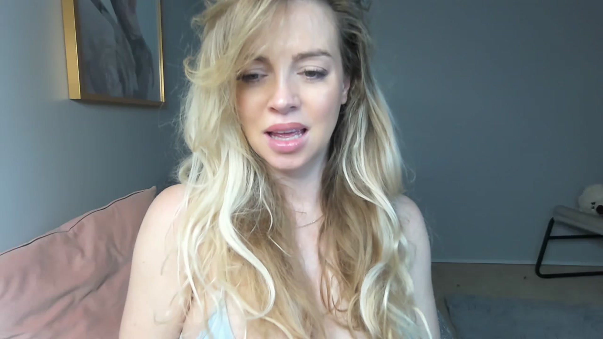 Gallery image thumbnail from Nadyasoft's myfreecams stream on, 02/06/2025, 16:18 image 3 of 20
