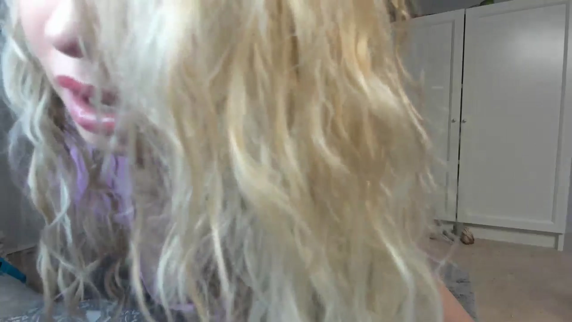 Gallery image thumbnail from Nadyasoft's myfreecams stream on, 06/12/2025, 17:26 image 6 of 20