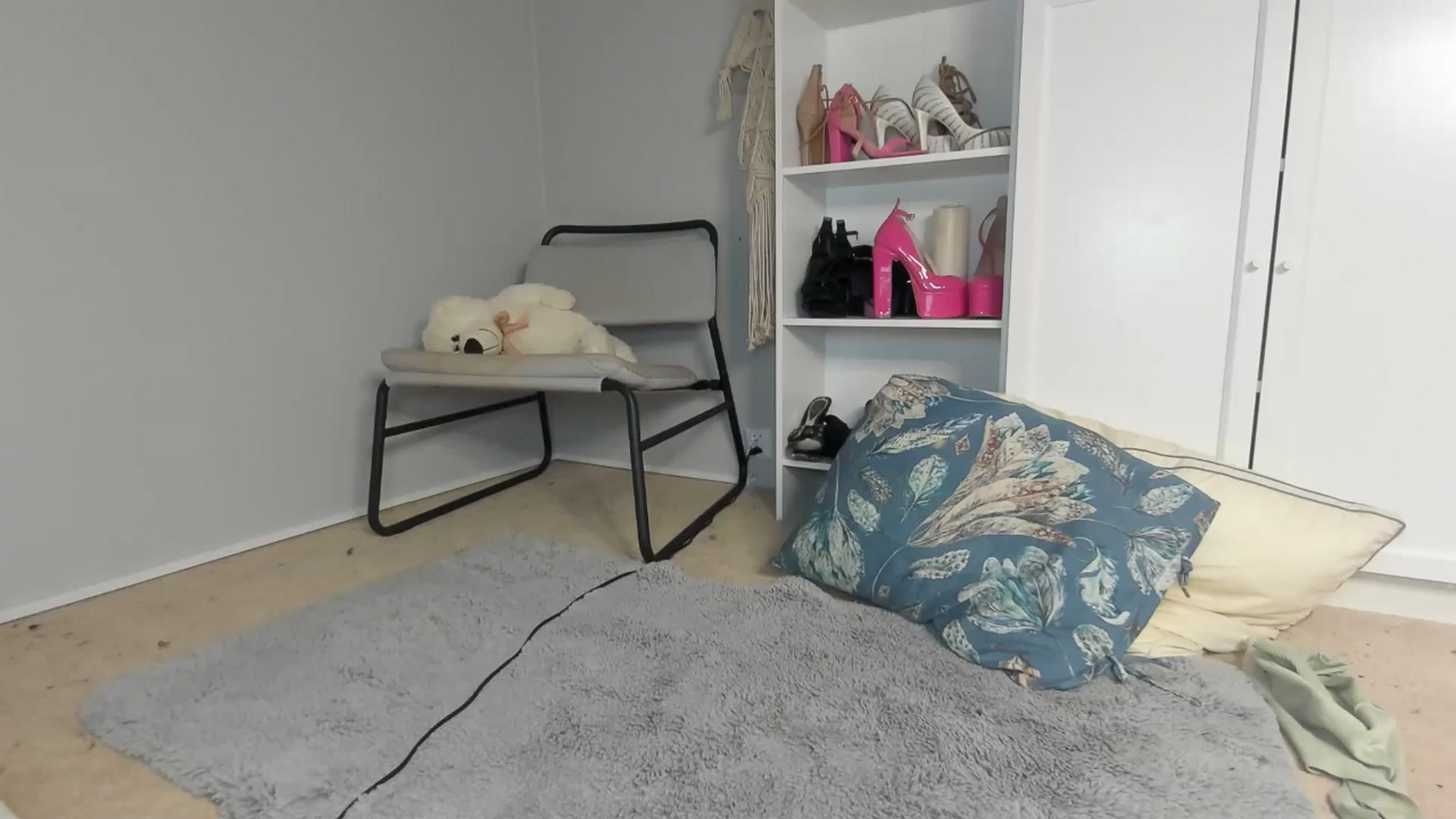 Gallery image thumbnail from Nadyasoft's myfreecams stream on, 07/31/2025, 09:29 image 18 of 20