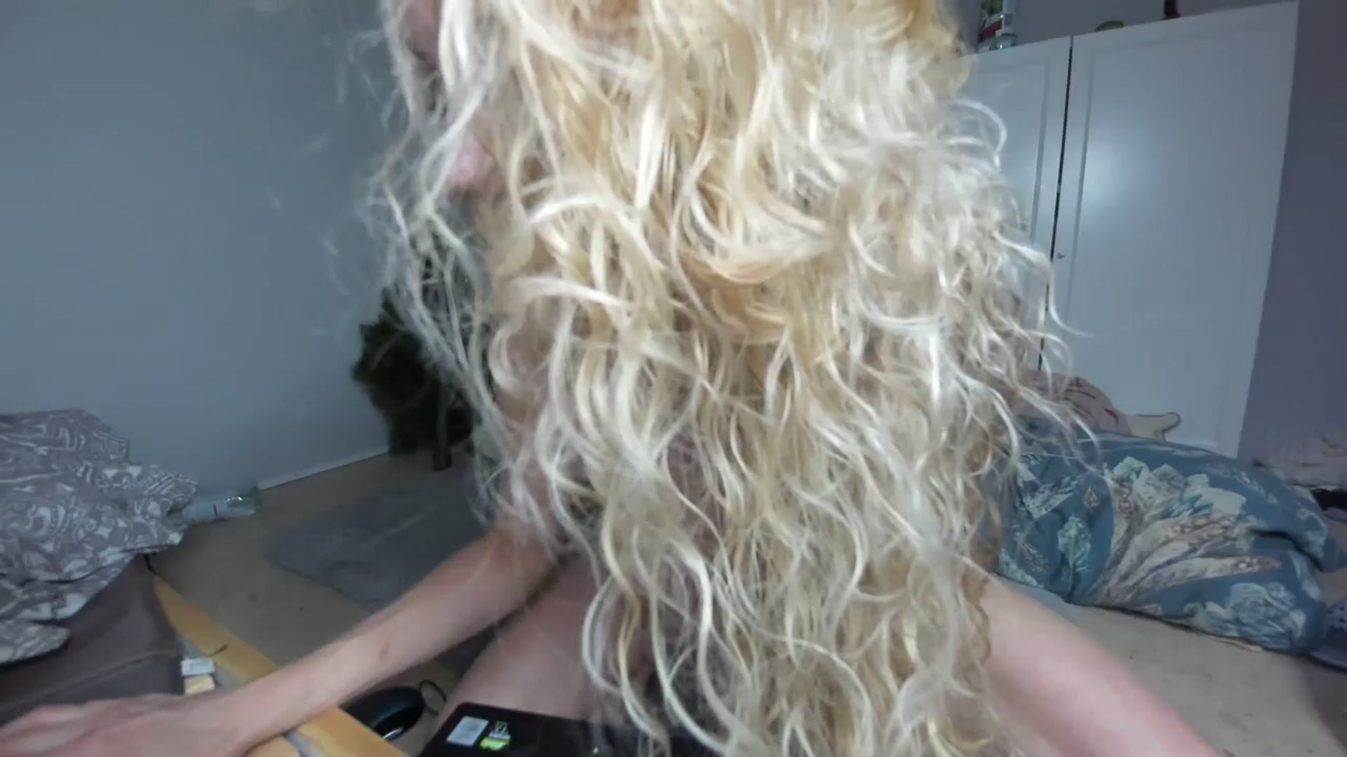 Gallery image thumbnail from Nadyasoft's myfreecams stream on, 12/17/2025, 13:27 image 10 of 20