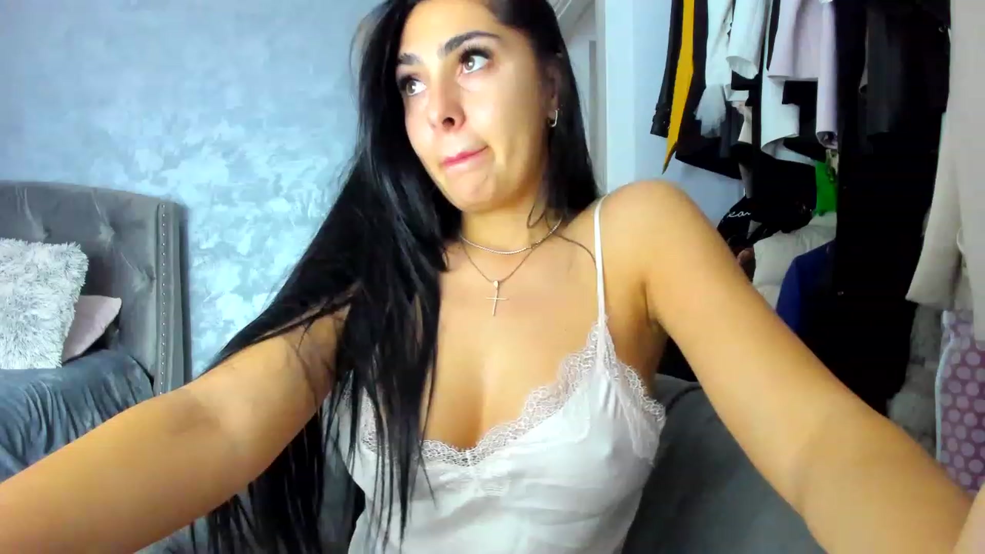 Gallery image thumbnail from Naeroby's myfreecams stream on, 11/17/2022, 13:43 image 12 of 20