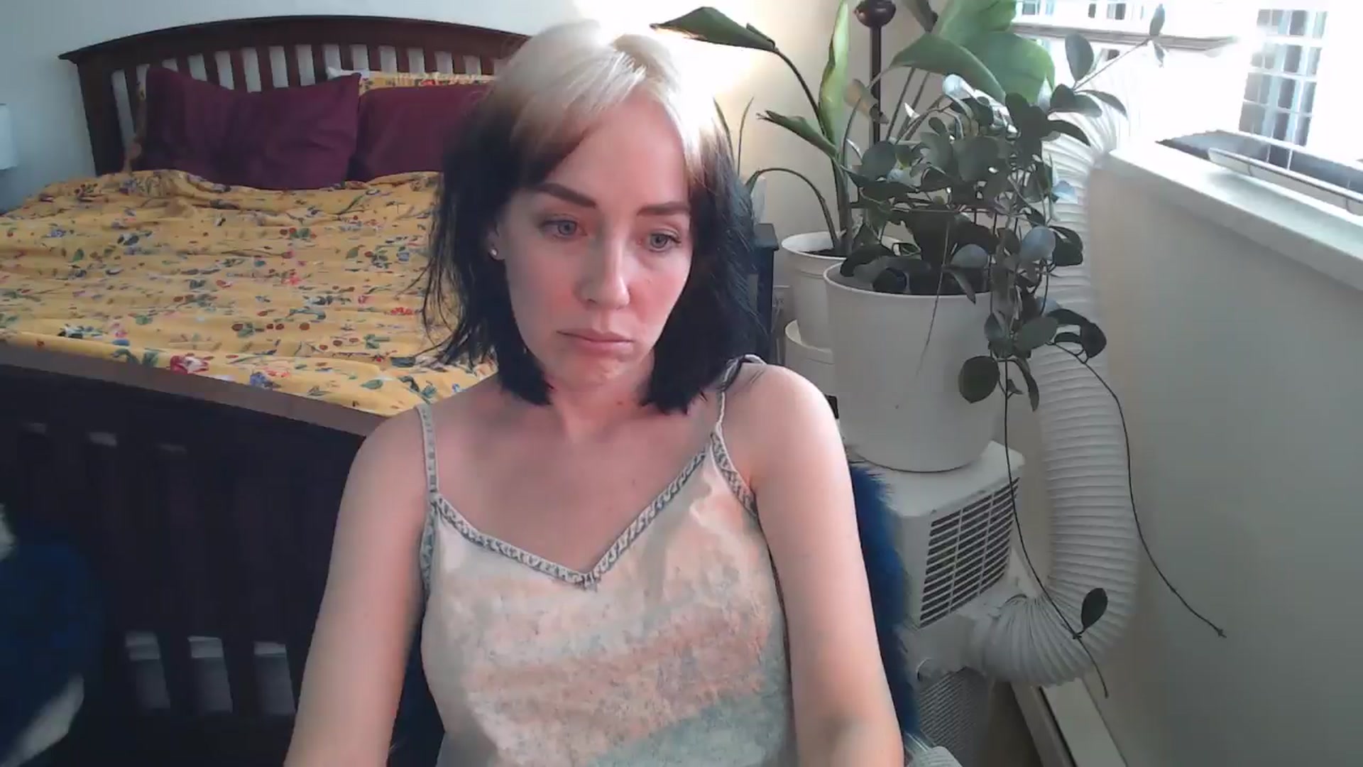 Gallery image thumbnail from NahlaHoney's myfreecams stream on, 08/16/2024, 04:00 image 8 of 20