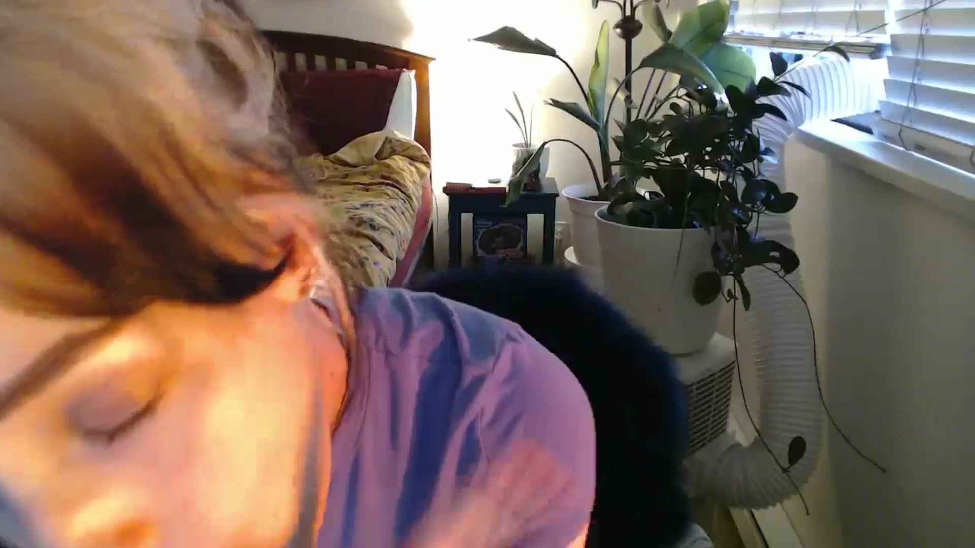 Gallery image thumbnail from NahlaHoney's myfreecams stream on, 08/18/2024, 04:22 image 6 of 20