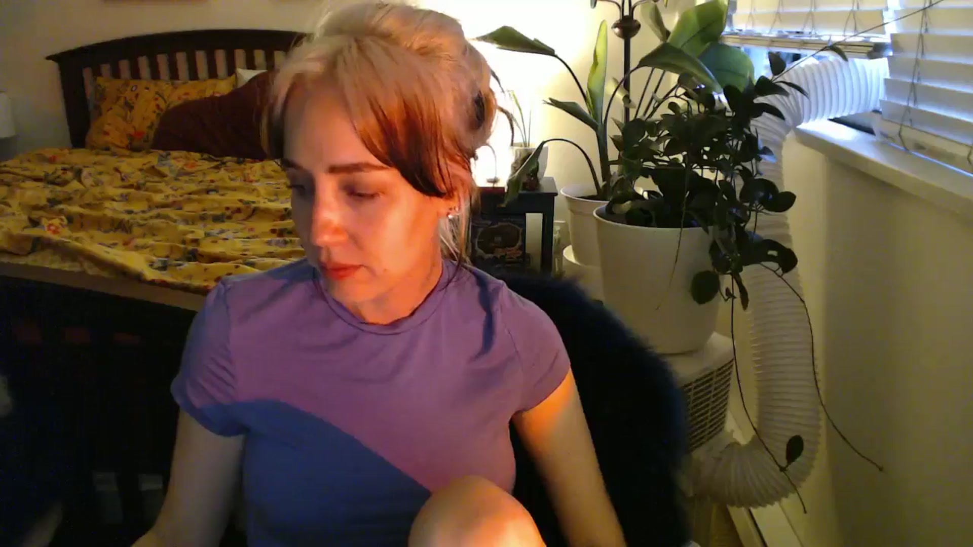 Gallery image thumbnail from NahlaHoney's myfreecams stream on, 08/18/2024, 04:22 image 9 of 20