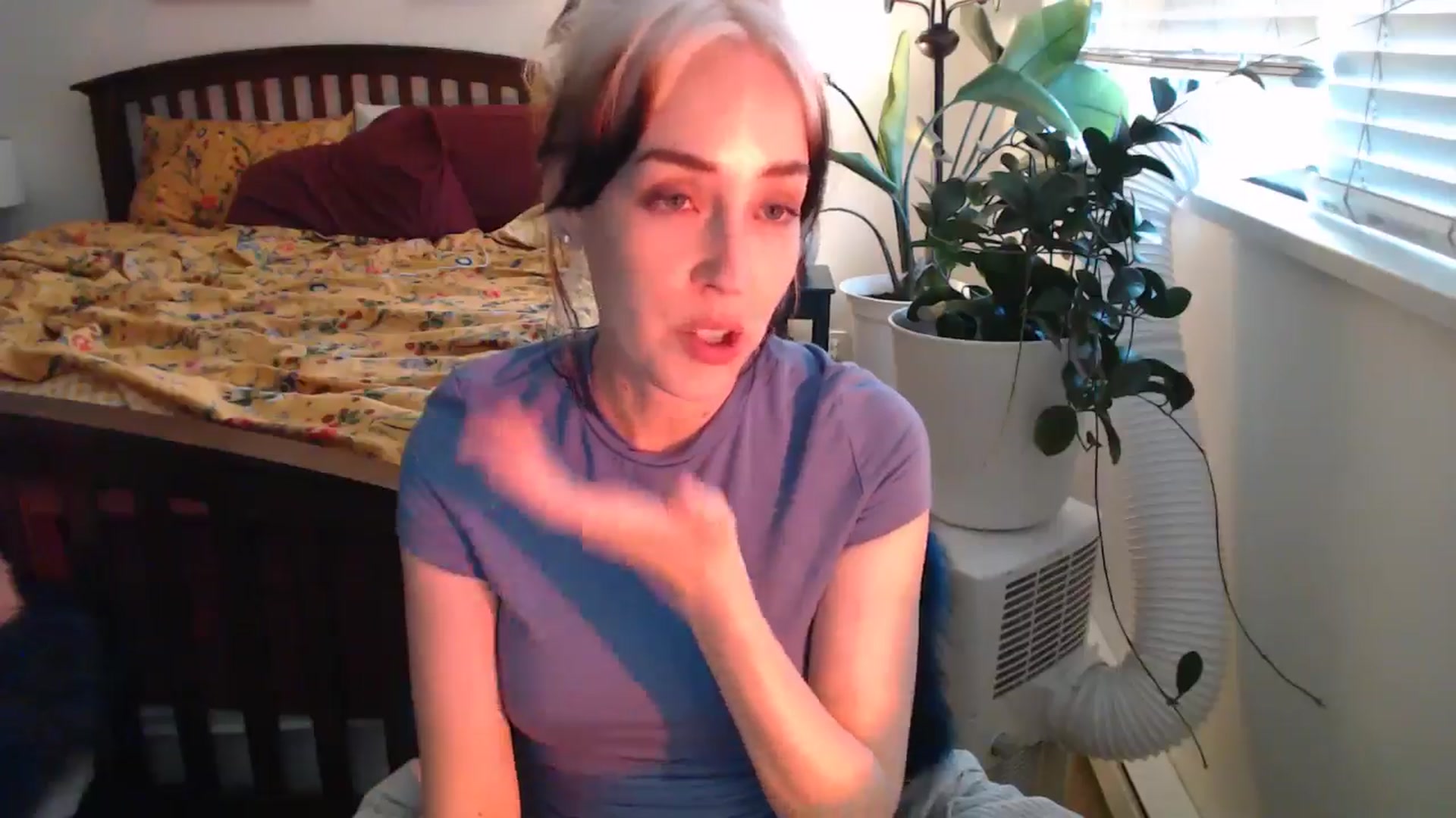 Gallery image thumbnail from NahlaHoney's myfreecams stream on, 08/18/2024, 04:22 image 2 of 20
