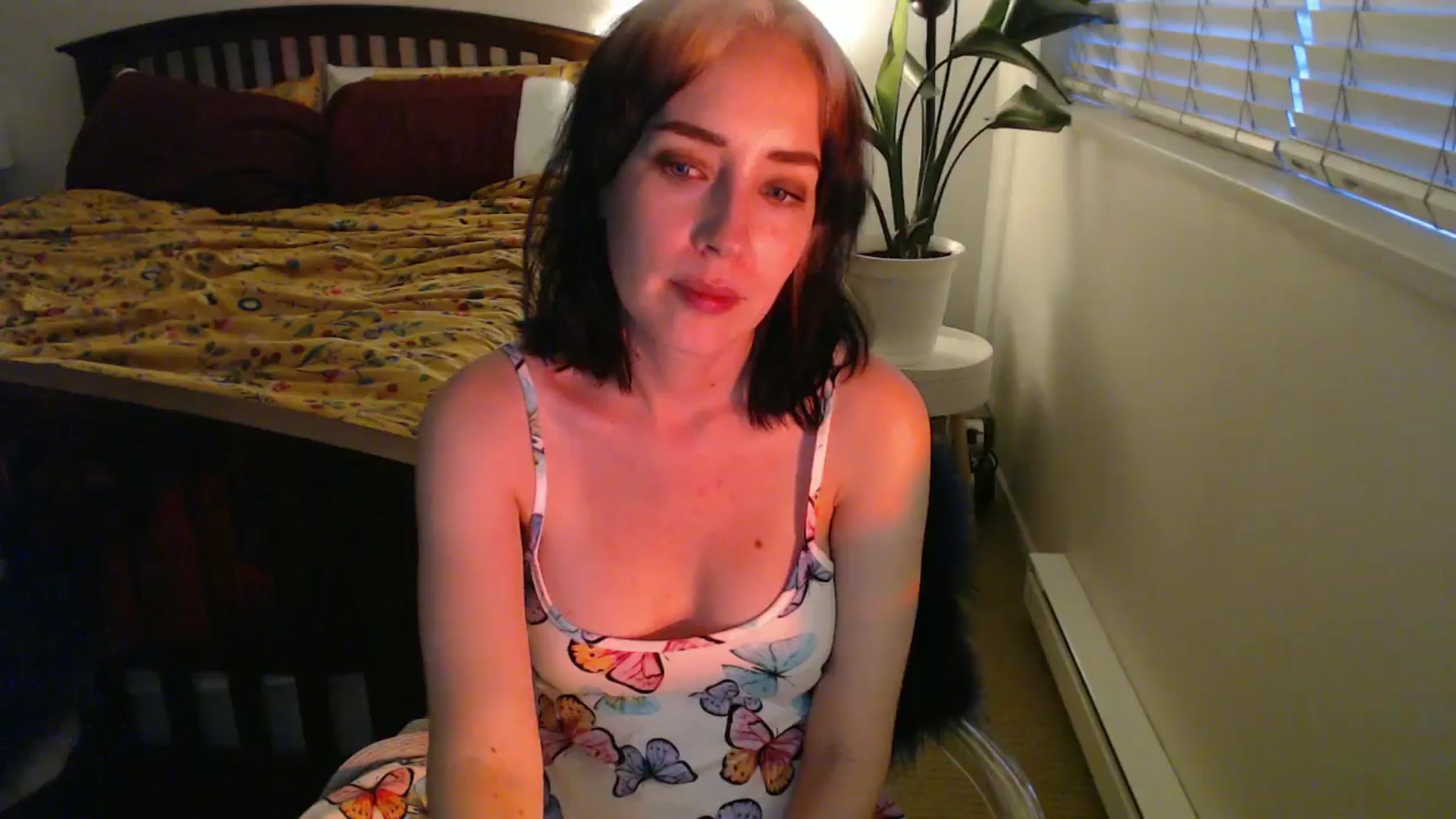 Gallery image thumbnail from NahlaHoney's myfreecams stream on, 08/21/2024, 03:42 image 18 of 20