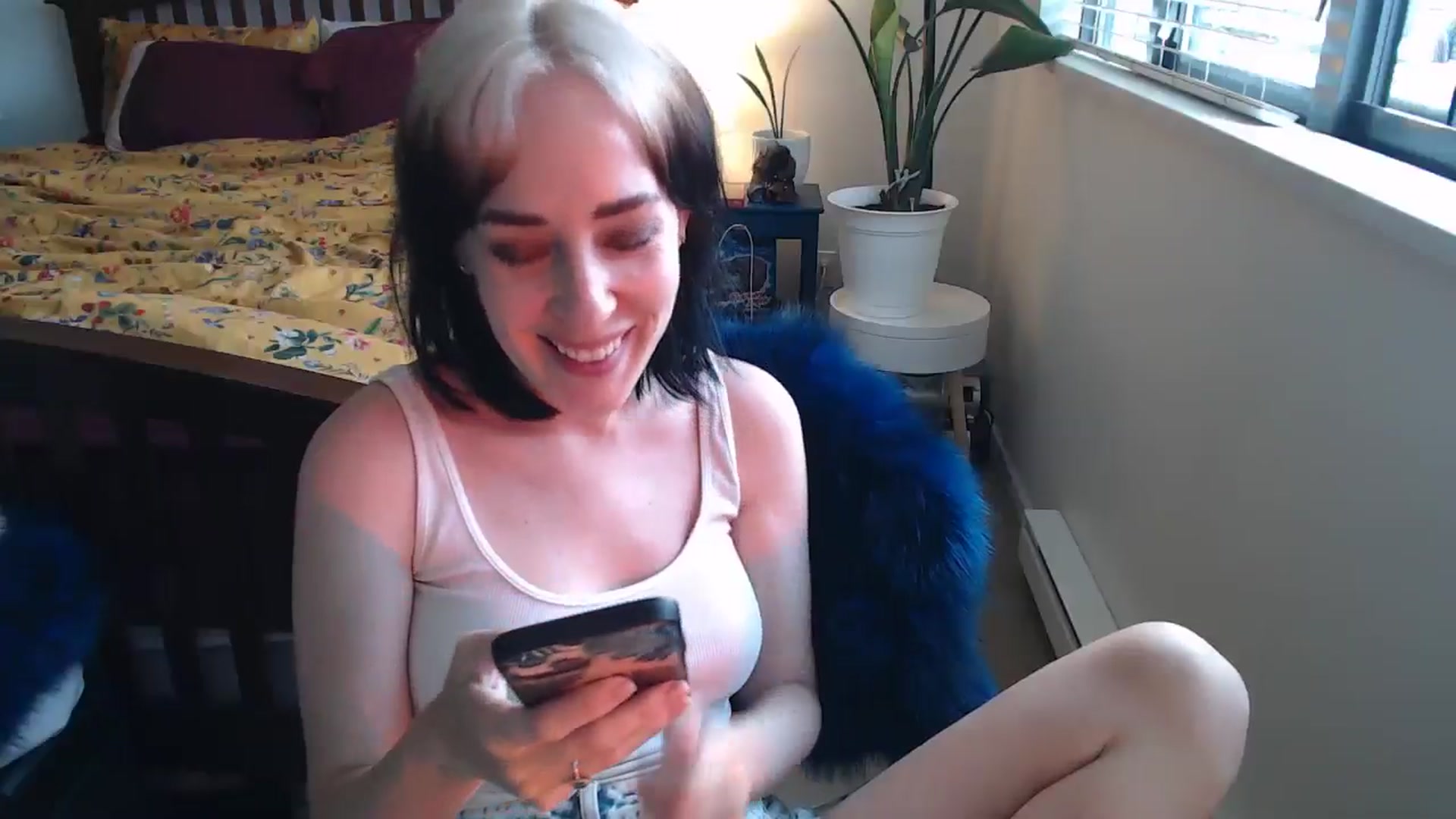 Gallery image thumbnail from NahlaHoney's myfreecams stream on, 08/22/2024, 04:37 image 4 of 20