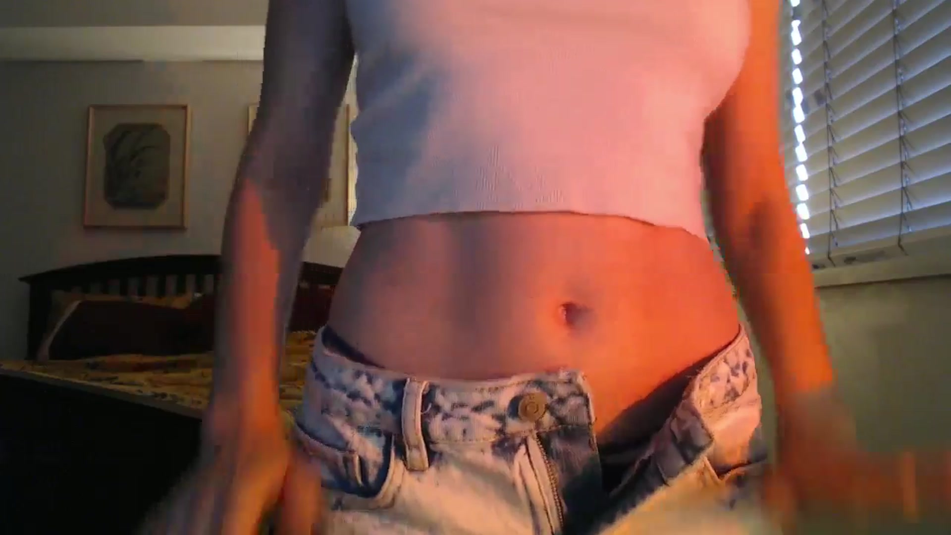 Gallery image thumbnail from NahlaHoney's myfreecams stream on, 08/22/2024, 04:37 image 10 of 20