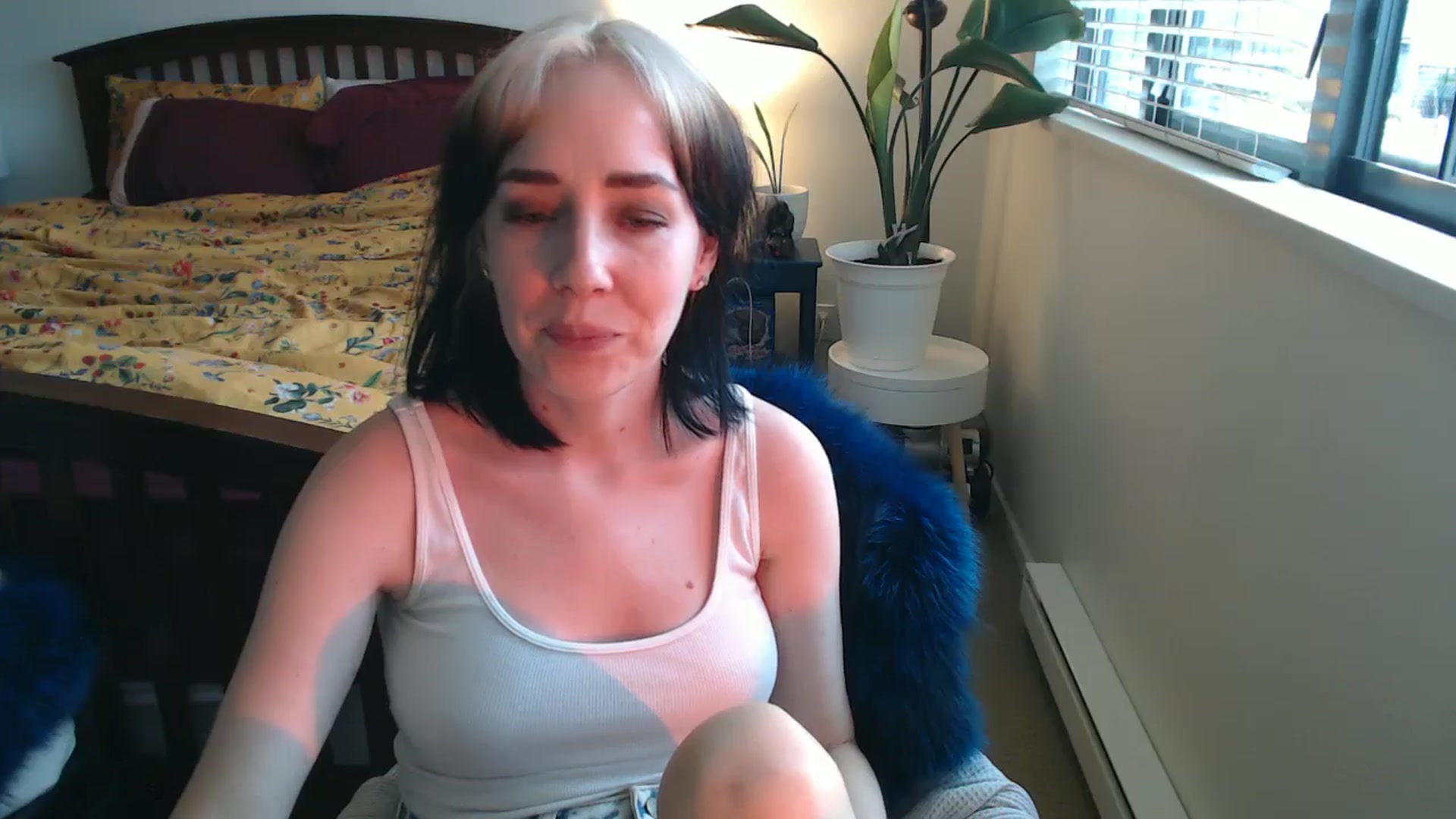Gallery image thumbnail from NahlaHoney's myfreecams stream on, 08/22/2024, 04:37 image 7 of 20