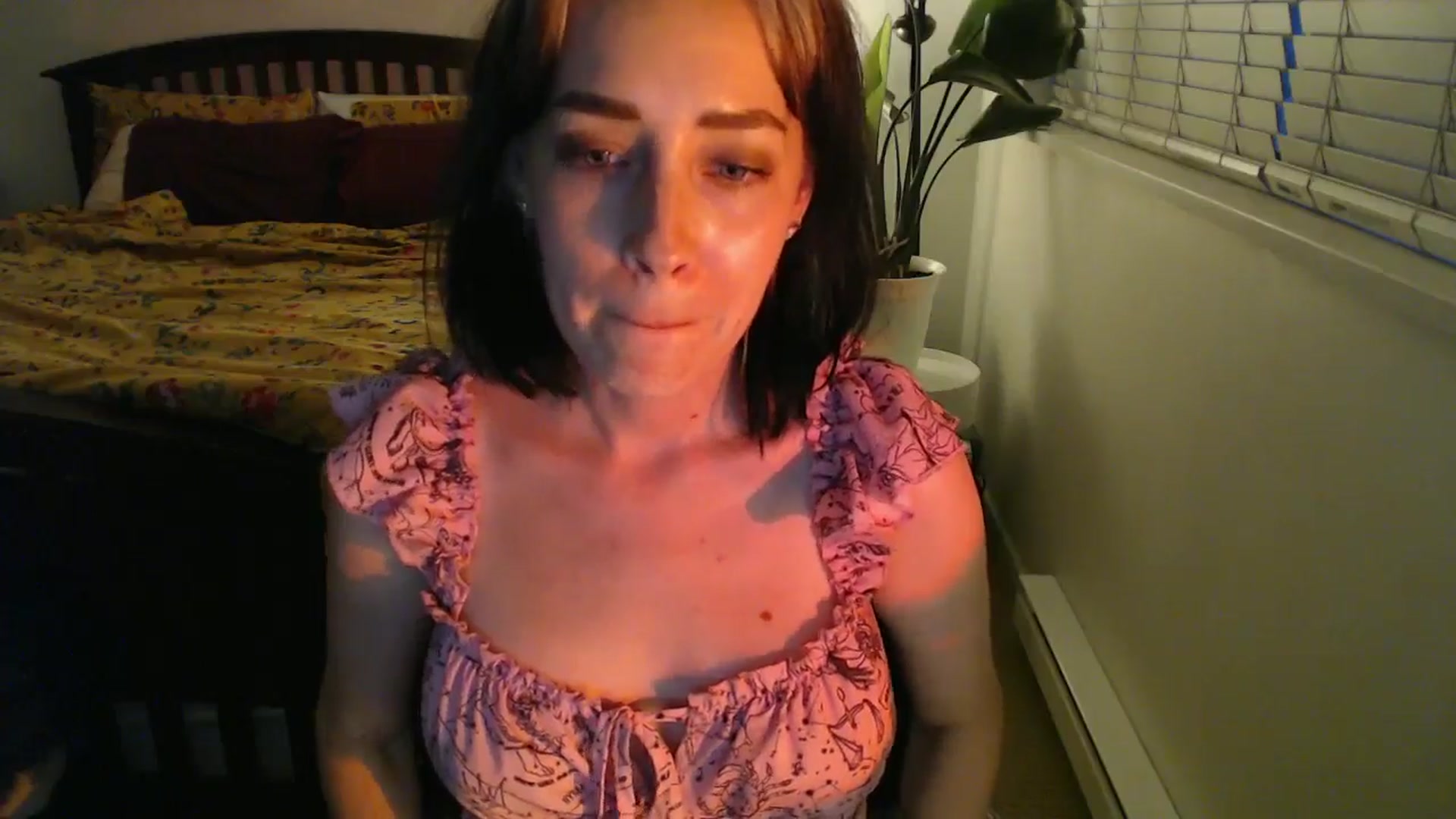 Gallery image thumbnail from NahlaHoney's myfreecams stream on, 08/23/2024, 04:44 image 14 of 20