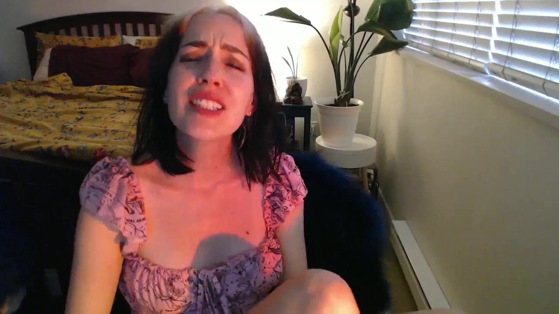 Gallery image thumbnail from NahlaHoney's myfreecams stream on, 08/23/2024, 04:44 image 7 of 20