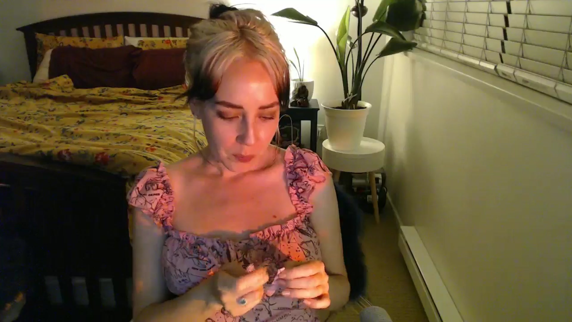 Gallery image thumbnail from NahlaHoney's myfreecams stream on, 08/23/2024, 04:44 image 20 of 20