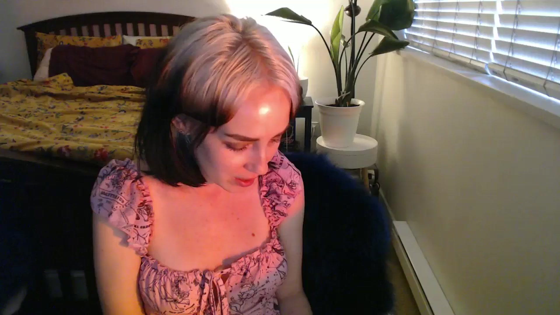 Gallery image thumbnail from NahlaHoney's myfreecams stream on, 08/23/2024, 04:44 image 8 of 20
