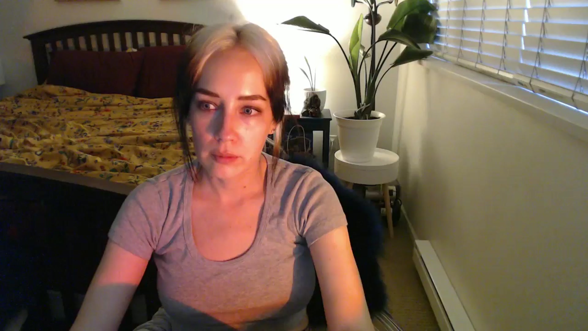Gallery image thumbnail from NahlaHoney's myfreecams stream on, 08/27/2024, 03:15 image 10 of 20