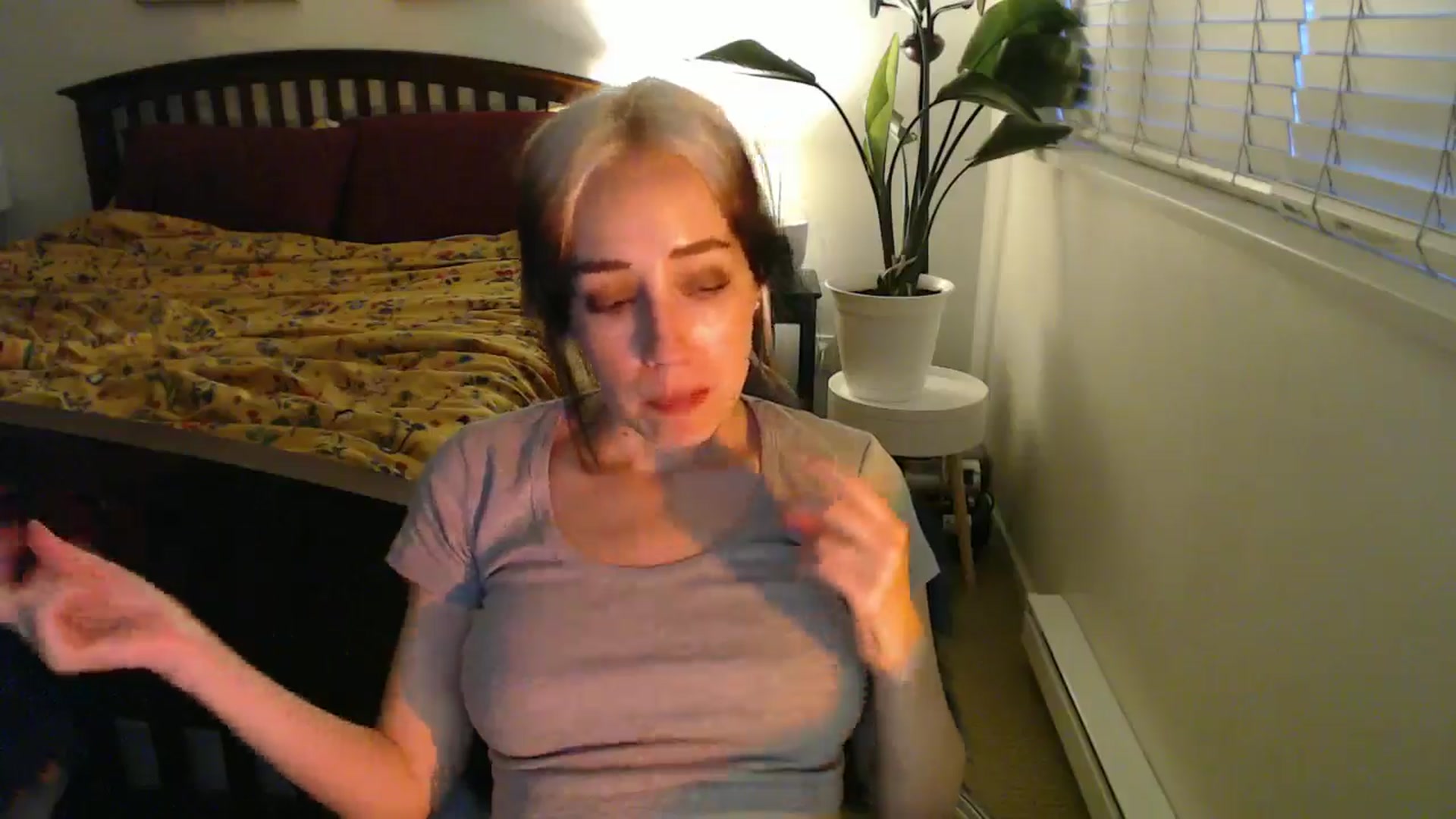 Gallery image thumbnail from NahlaHoney's myfreecams stream on, 08/27/2024, 03:15 image 13 of 20