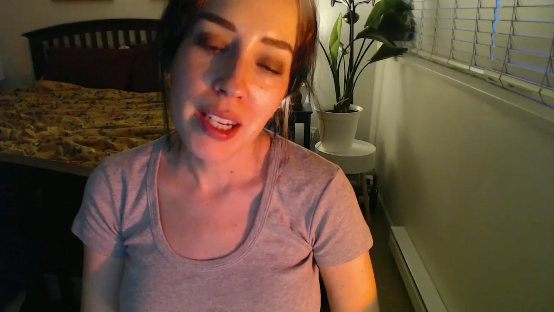 Gallery image thumbnail from NahlaHoney's myfreecams stream on, 08/27/2024, 03:15 image 14 of 20